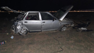В ДТП под Астраханью пострадала 22-летняя девушка за рулём “Лады”