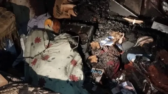 В Астрахани эвакуировали 20 человек на пожаре в многоэтажном доме