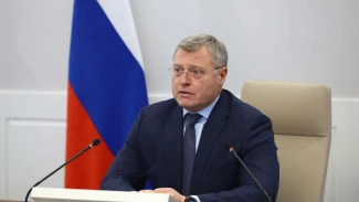 Глава Астраханской области дал старт приёму заявок на премию «Особенное счастье»