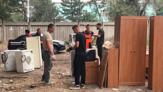 В Астрахани еще более 20 жильцов частично обрушившегося дома получили выплаты