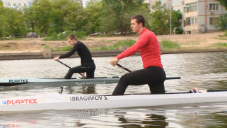 В Астрахани школа олимпийского резерва проводит набор в секцию гребли на байдарках и каноэ