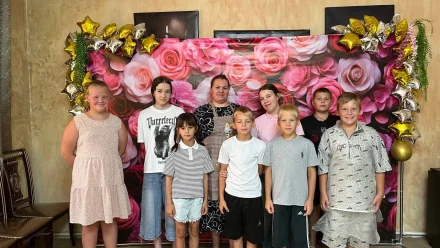 Юных астраханцев, детей участников СВО, научили готовить пиццу