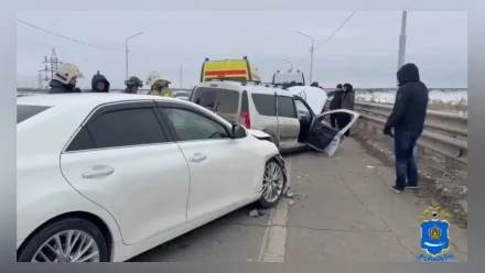 В Астраханской области в тройном ДТП погиб мужчина