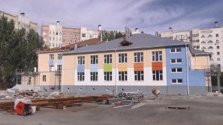 Глава Астрахани проверила ход строительства детсада на улице Бульварной