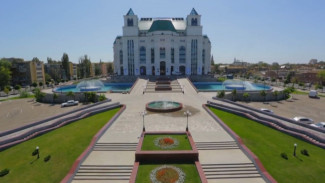 Астраханский театр оперы и балета отмечает 25-летний юбилей