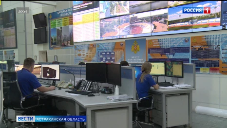 В экстренные службы из-за непогоды поступило более 22 тыс. телефонных обращений от астраханцев