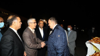 В Астрахань прибыла иранская делегация во главе с начальником Генштаба вооружённых сил