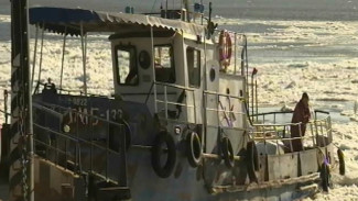 В Икрянинском районе большинство переправ приостановили работу