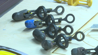 Астраханец разработал модель протеза для травмированной кисти руки