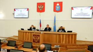 В Астраханской области предложили создать политсовет при губернаторе