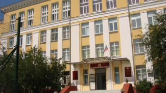 В Астрахани гимназия № 3 закрылась на карантин из-за коронавируса