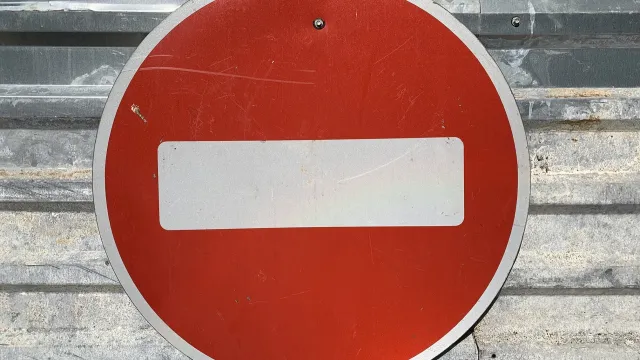 В центре Астрахани завтра ограничат дорожное движение