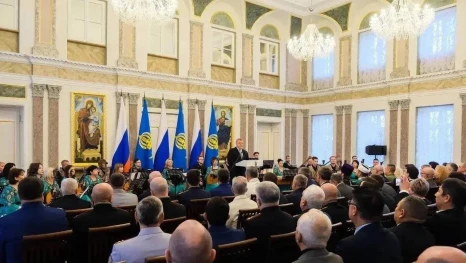 В Астраханской области отмечают День Конституции России