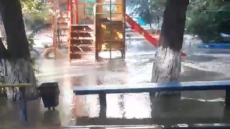 В Астрахани в 43 домах отключили воду из-за аварии на улице Жилой