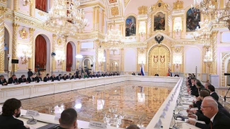 В Астраханской области реализуется 40 региональных проектов в рамках 11 нацпроектов