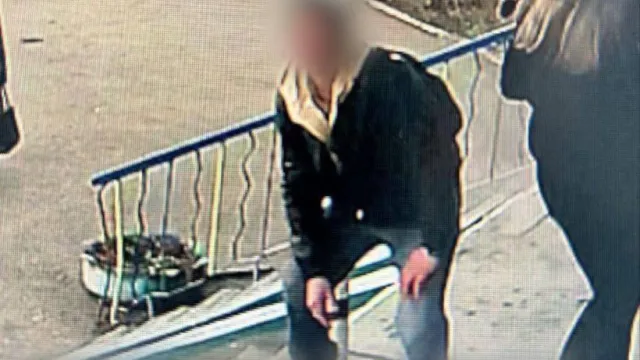 В Астрахани полицейские задержали преследовавшего девочку мужчину