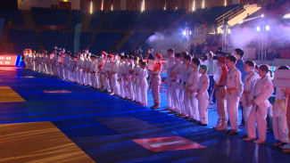 В Астрахани прошли всероссийские соревнования детской лиги "Локо Дзюдо"