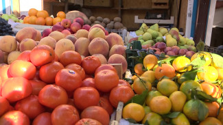 Сколько сейчас стоят фрукты и овощи на рынках Астрахани