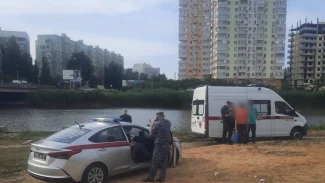 В Астрахани в Кутуме утонул молодой мужчина
