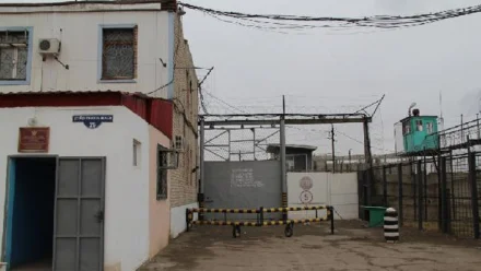 В Астрахани завели дело на сотрудника исправительной колонии № 10