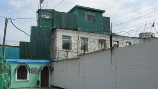 В астраханской колонии № 6 изолировали двух заболевших осужденных 