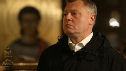 Астраханский губернатор поздравил православных верующих с праздником Пасхи