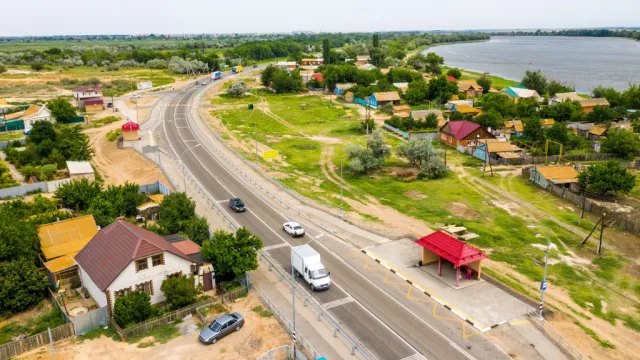 В Астраханской области досрочно завершили капремонт участка трассы