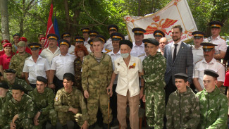 В Астрахани организовали "Парад у дома ветерана"