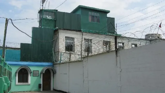 В астраханской колонии № 6 изолировали двух заболевших осужденных