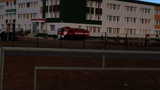 Причиной пожара в новой школе в астраханском селе Началово стал поджог