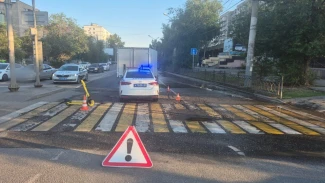 В Астрахани на улице Савушкина сбили подростка, когда не работали светофоры