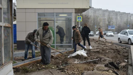 В Астрахани обустроят 33 остановочных пункта