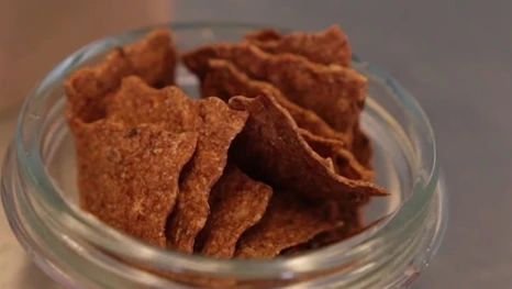 Аспирант астраханского университета патентует технологию приготовления крипсов из рыбы и овощей