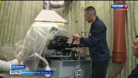 Астраханские ученые проверяют мощность моторов и тестируют их на экологический урон