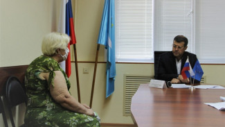 Главе астраханского Минздрава пожаловались на работу районной больницы