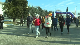 В новогодней пробежке приняли участие более 1500 астраханцев 