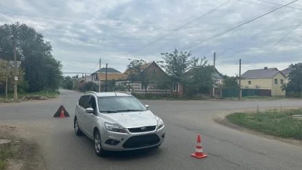 Астраханка на иномарке сбила 16-летнего самокатчика