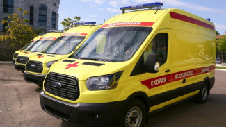 Астраханские школы и больницы пополнятся новым автотранспортом