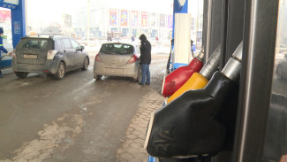 В Астрахани за неделю увеличились цены на бензин 