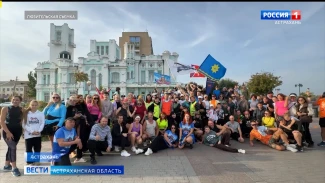 В Астрахань приехали больше 50 любителей зимнего плавания 