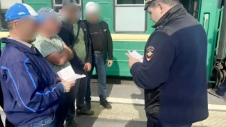 В аэропорту Астрахани задержали иностранного гражданина, находящегося в федеральном розыске