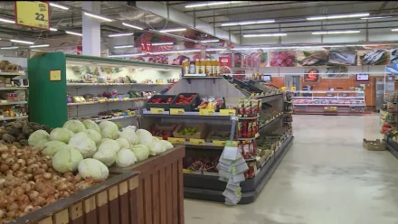 В Астраханской области подорожали огурцы и помидоры, но подешевела морковь