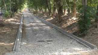 Парк в Трусовском районе Астрахани обновят до конца октября