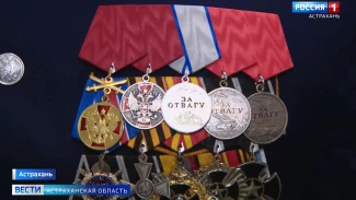 В зале Боевой Славы чествовали астраханцев, которые прошли через передовую