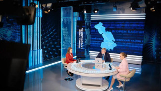 Игорь Бабушкин провёл прямую линию с жителями Астраханской области