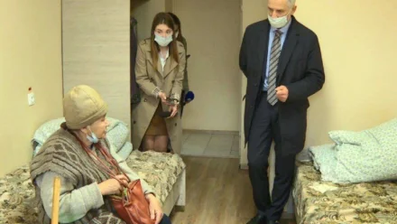 Вице-губернатор Астраханской области встретился с беженцами из Донбасса