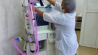 8 современных наркозных аппаратов поступили в астраханские районные больницы
