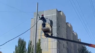 В Астрахани улучшают уличное освещение