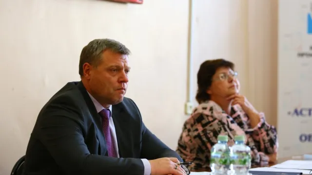 В Астраханской области обсудили проблемы в бюджетной сфере