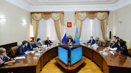 В Астраханской области все учебные заведения закрывать на карантин не планируют 